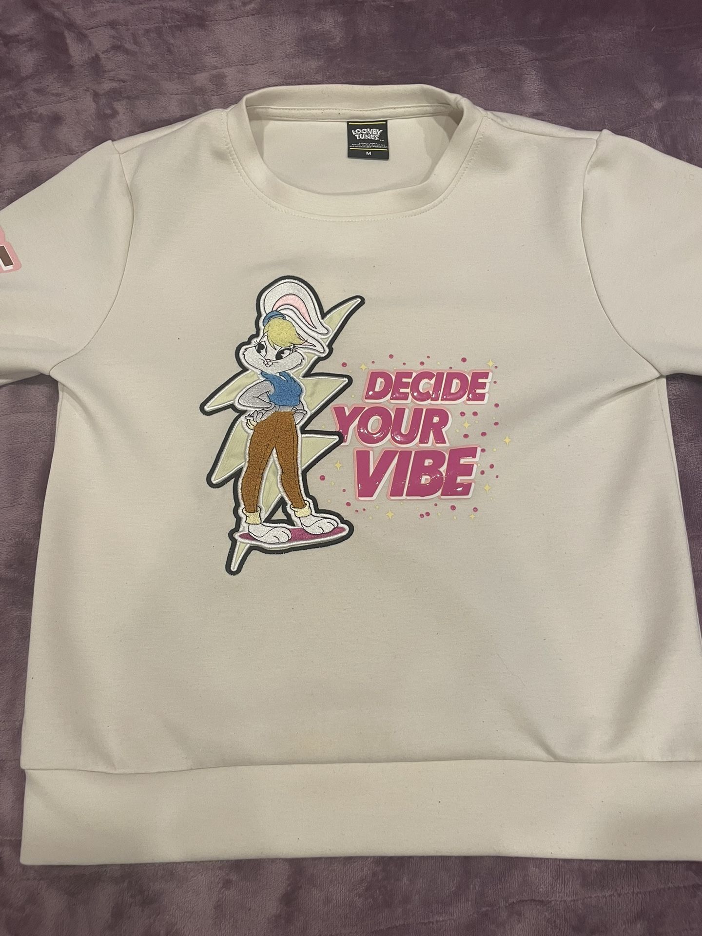 Tan Cream Colored Looney Tunes Sweatshirt