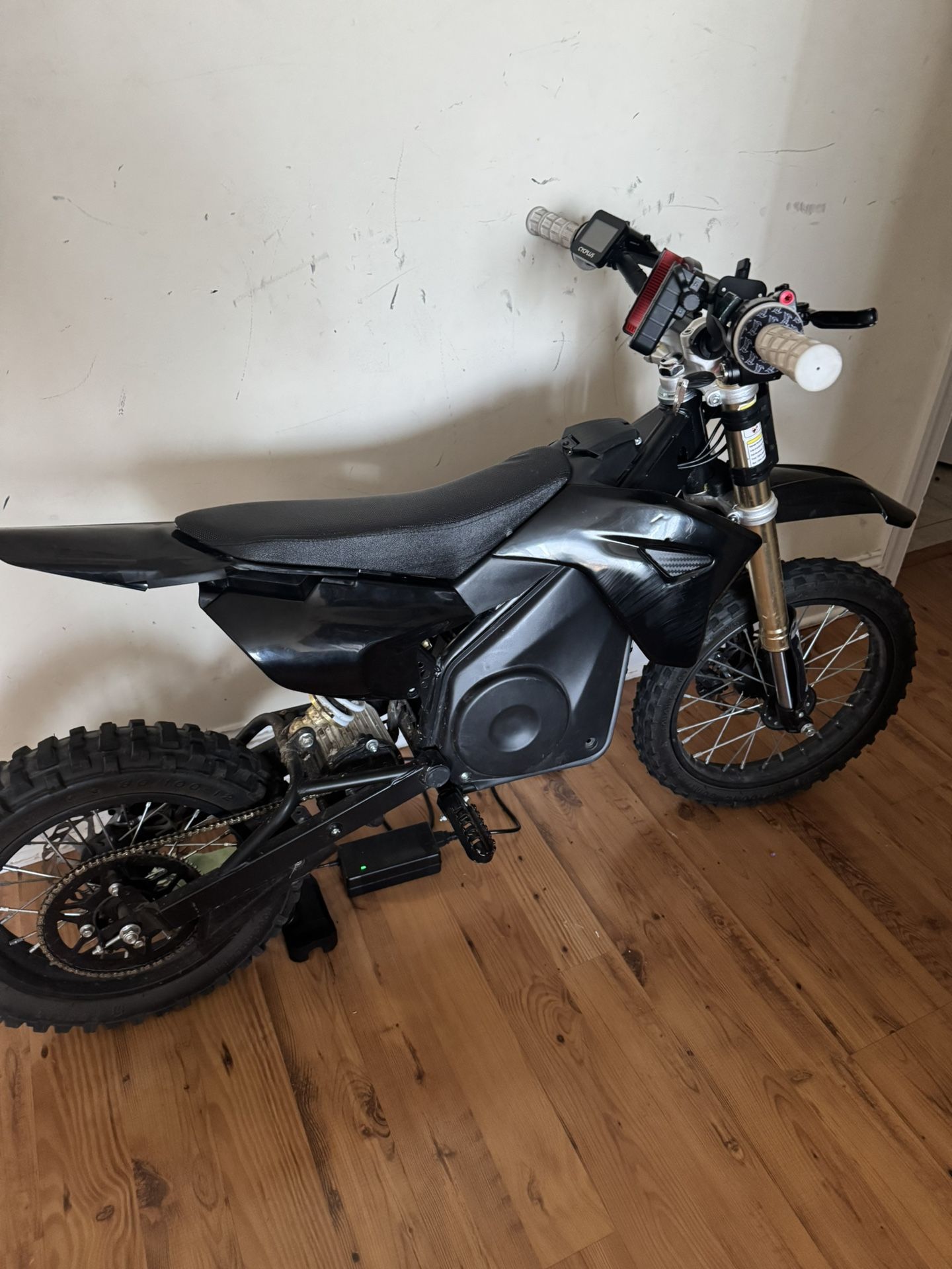 Mototec 48v 30a TRADES ONLY