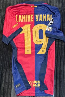 FC Barcelona Lamine Yamal #19 Soccer Jersey