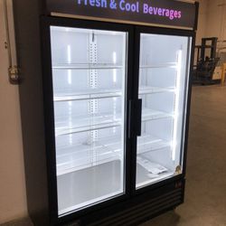 Double Glass Door Merchandiser Cooler Refrigerator 