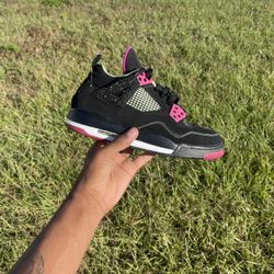 Jordan 4 Fuchsia 