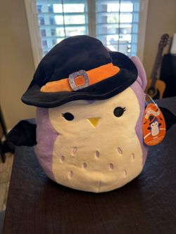 New Squishmallows Halloween Owl Plush and dual Halloween treat bag