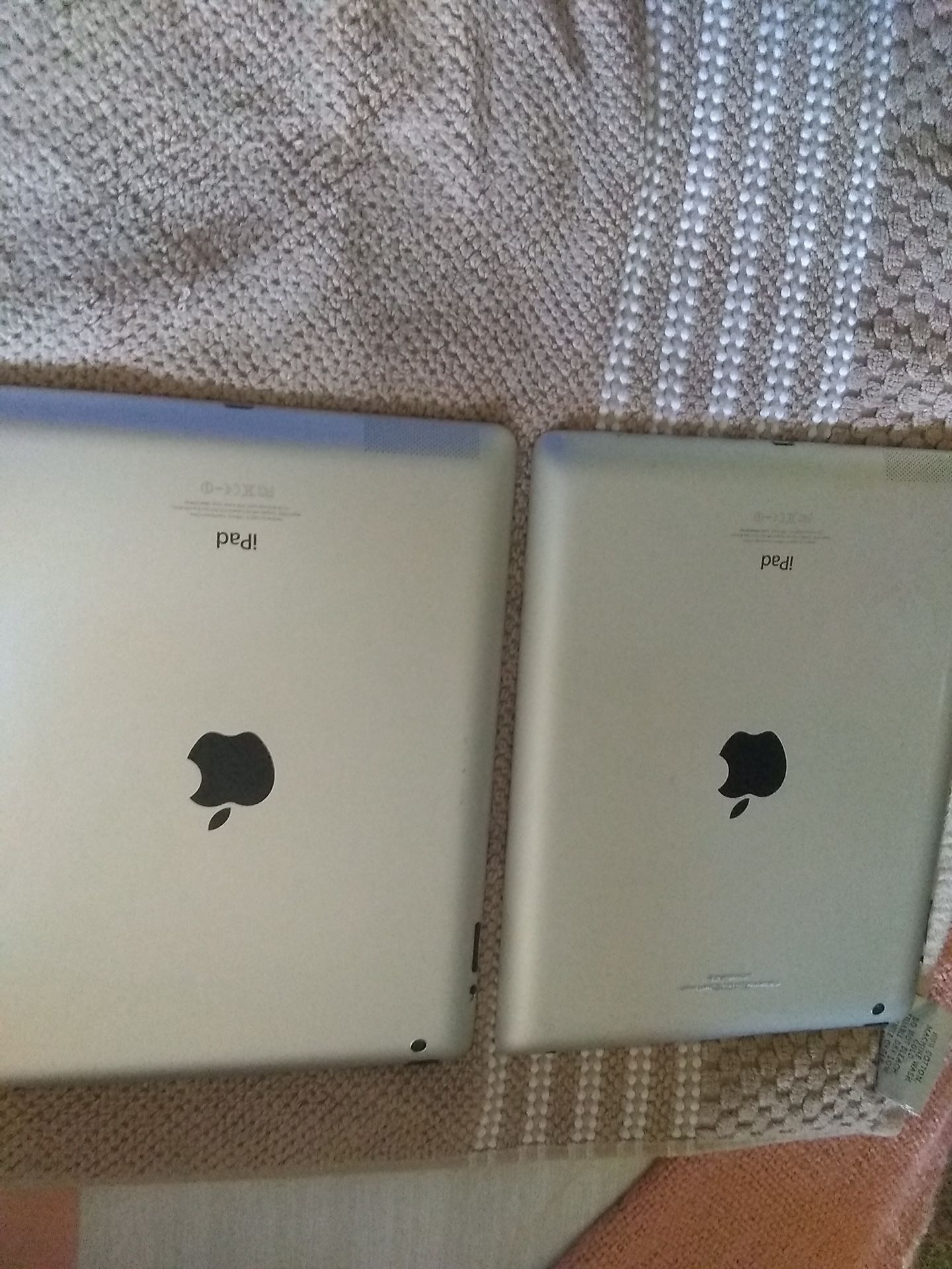 (2) iPad 2 $150 (2) iPad 4 $275