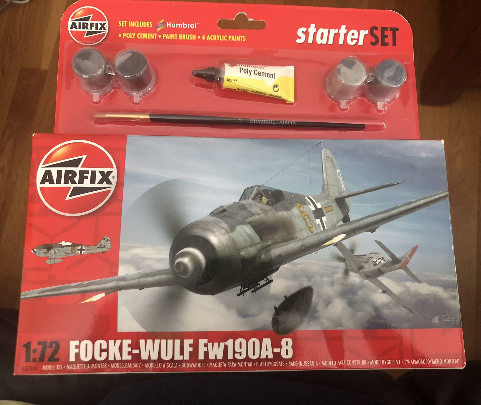 Model Airplane-Focke-Wulf Fw190A-8 Airfix Starter Set