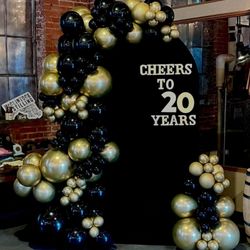 Backdrop & Ballons