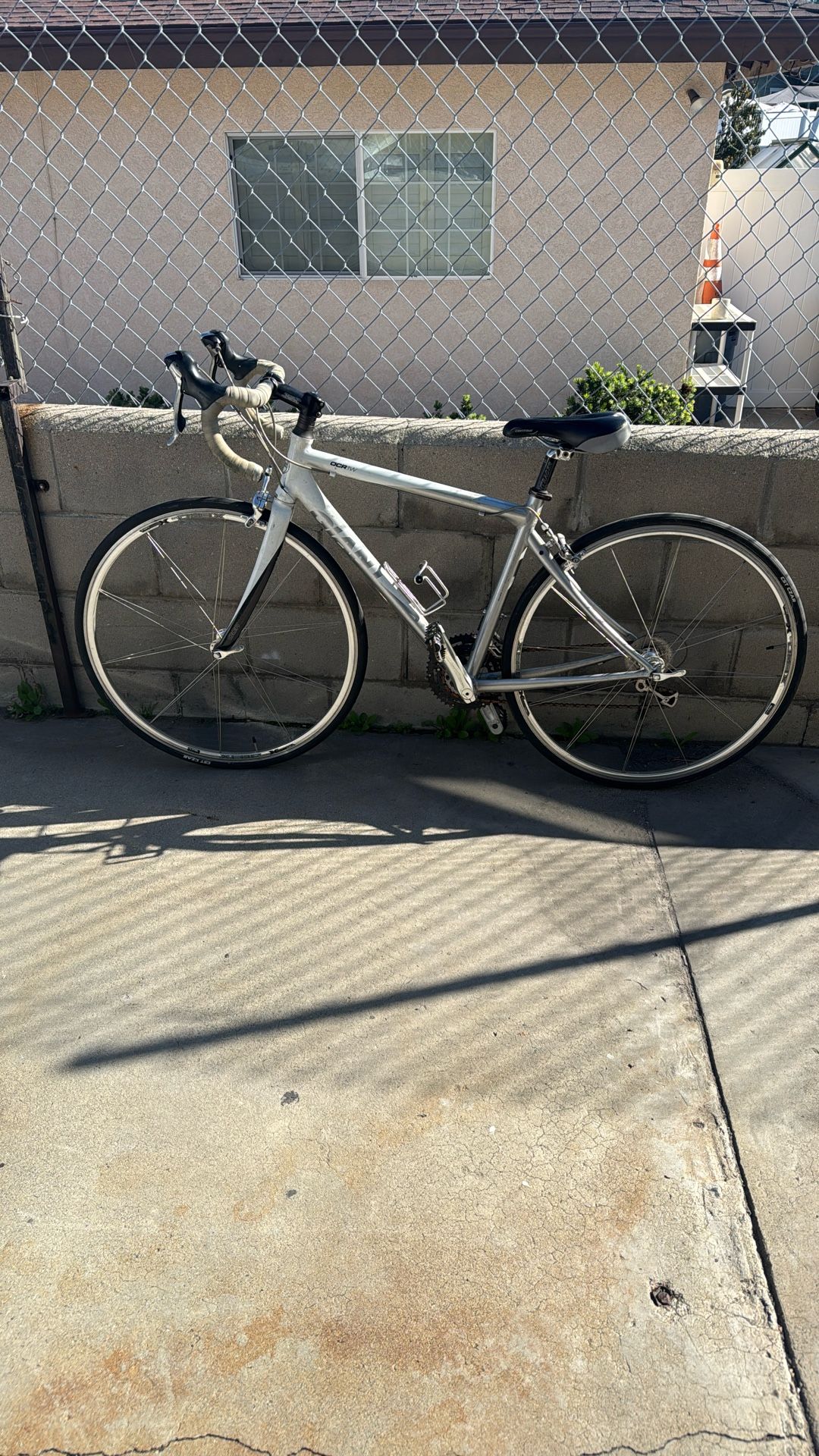 Giant OCR1W Road Bike 