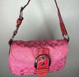 RARE pink coach soho