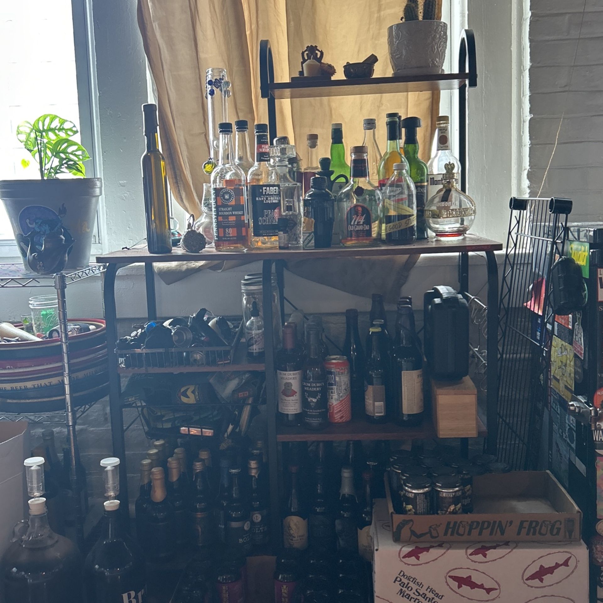 Island Bar With Shelves