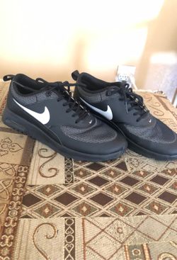 Women’s Nike Air Max Thea