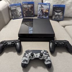PS4 & 3 Controllers