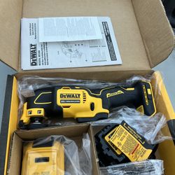 DEWALT ATOMIC 20V MAX Cordless Brushless Oscillating Multi Tool