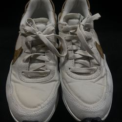 Nike Waffle Debut Light Orewood Brown Metallic Gold Sz8 Women’s