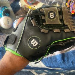 Wilson Baseball Glove, Size 11