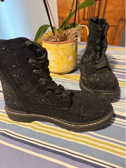 Betsy Johnson black Rhinestone boots