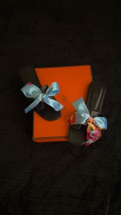 Hermes Sandals WOMAN SIZE 7 EU 38