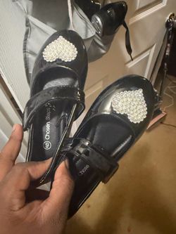 Dress shoes