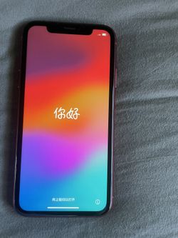 iPhone Xr 64 Gigs Great Condition UNLOCKED