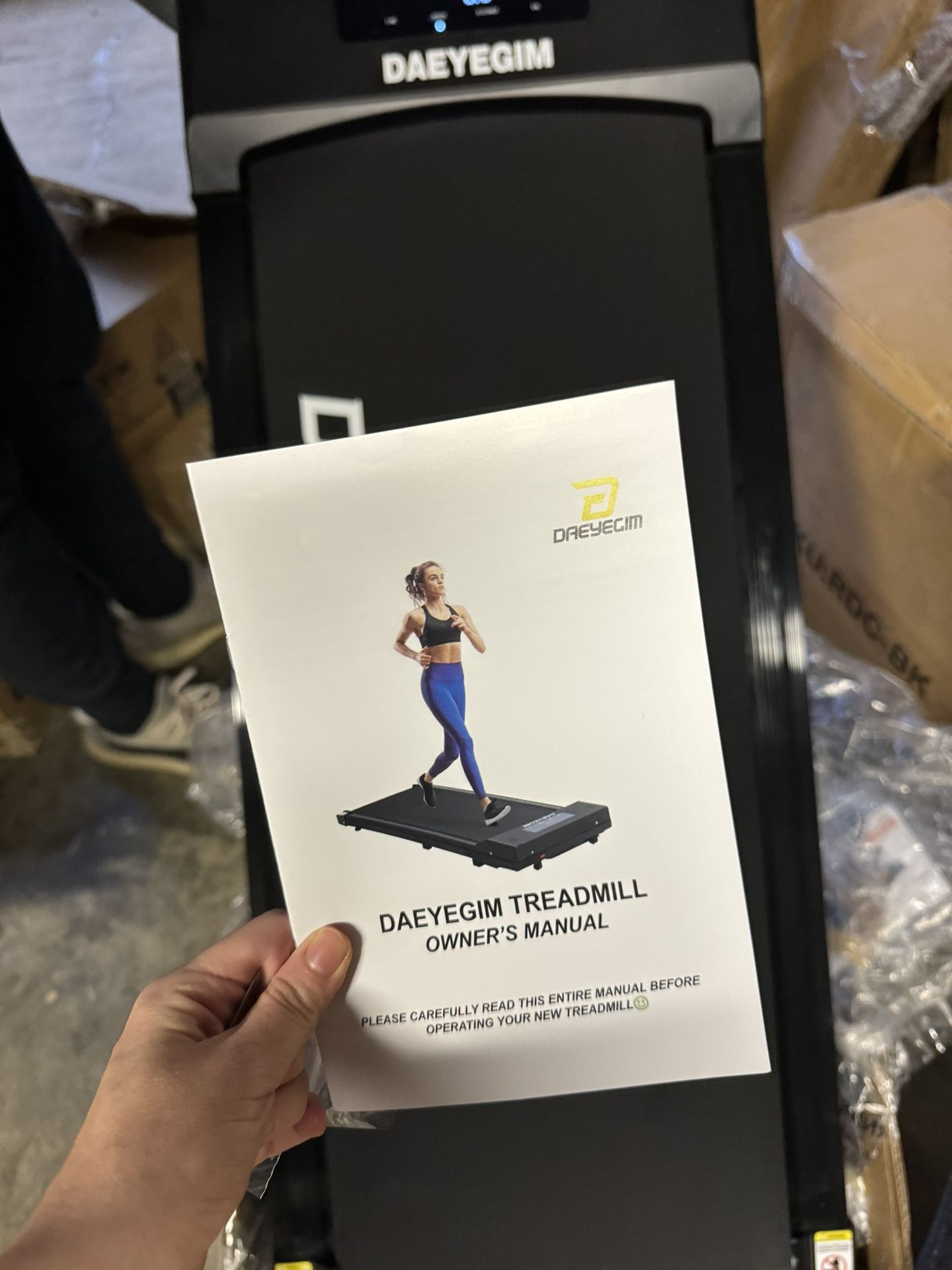 Under Desk Treadmill DAEYEGIM 2 In 1 Walking Pad Desk Treadmill, Powerful And Quiet Walking Jogging Running Treadmill With Remote Control, Portable, S