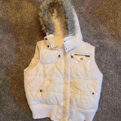 Juniors Vest Size Lrg 