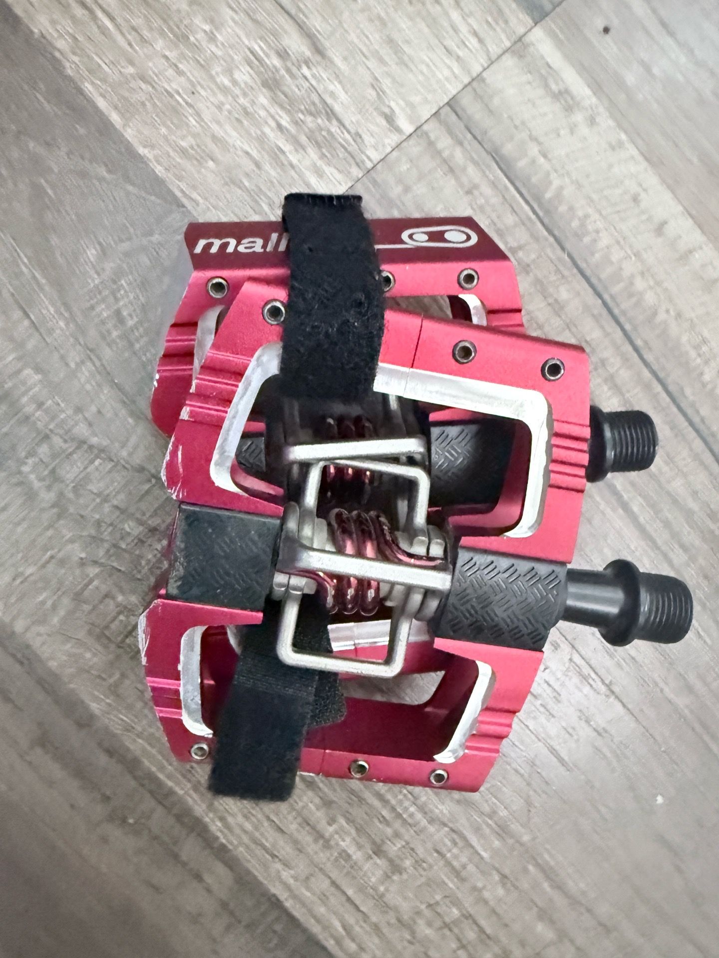 NEW CrankBrothers Mallet Style Aluminum MTB/BMX Bike Pedals – Red