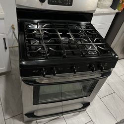 Kennmore Gas Stove 