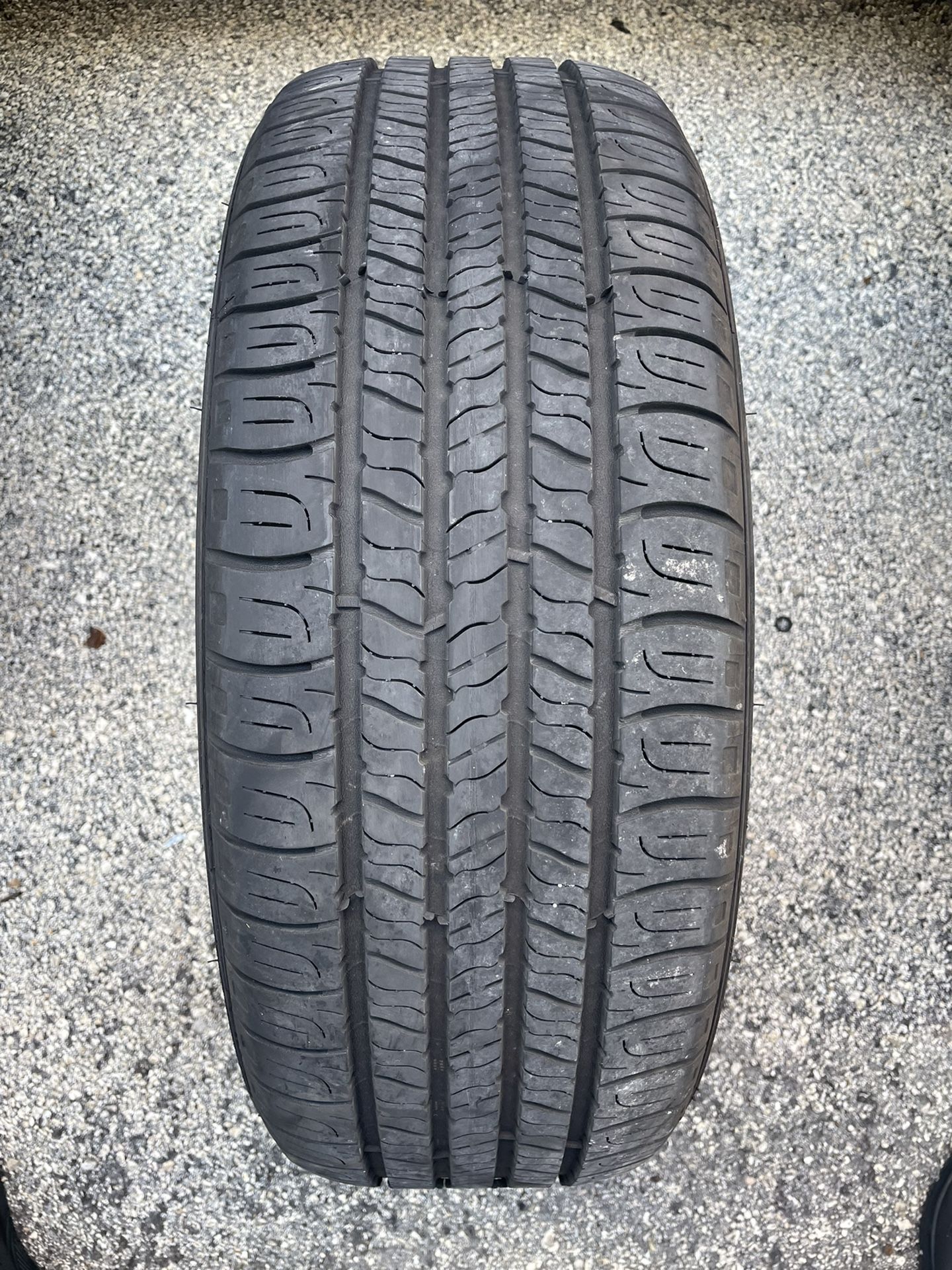 205-55-16 USED (goodyear)