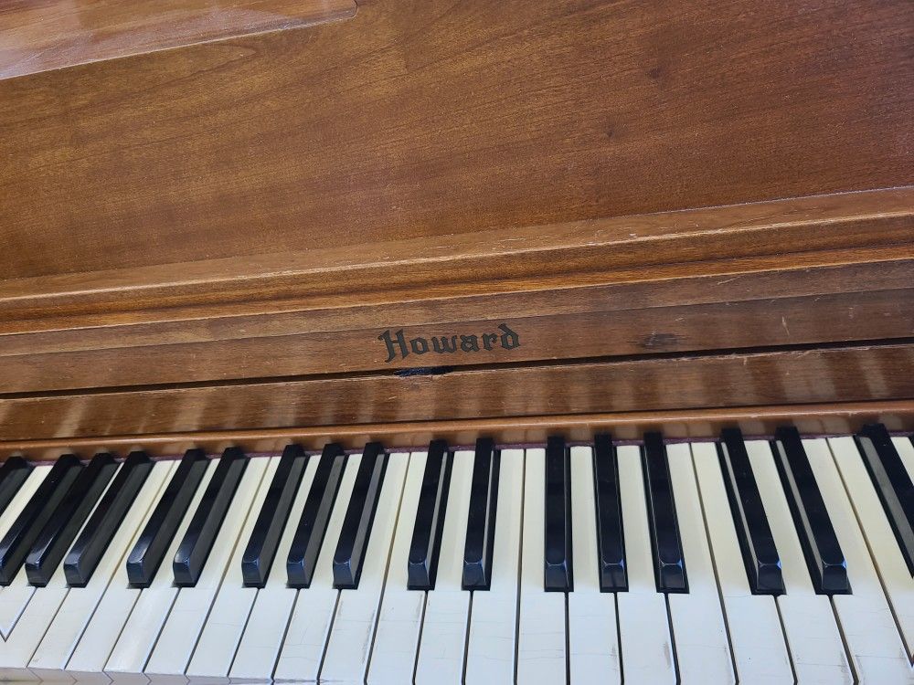 FREE Howard/Baldwin upright piano