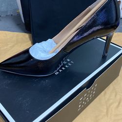 Black Pumps Size 8.5