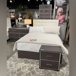 4 Piece Queen / King Size Bedroom Set ( Included Bed Frame, Dresser ,Mirror, Nightstand )