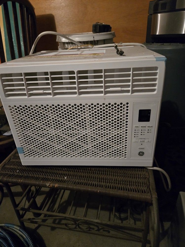 GE Window Air Conditioner
