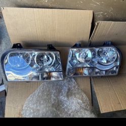 Chrysler 300 Headlights Left&Right 05thruu07 New Factory Oem 
