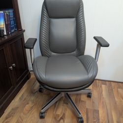 Serta iComfort i6000 office chair Brand new