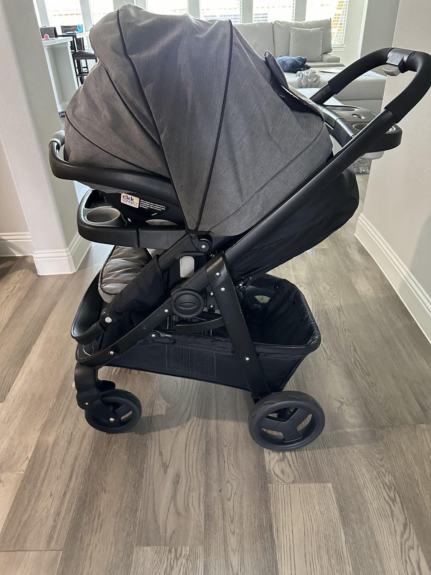 Graco Click Connect Travel System Stroller for Sale in Coppell, TX - OfferUp
