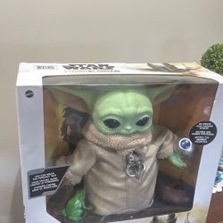 Mandalorian Grogu/ Baby Yoda Life Size