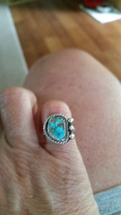 Cute sterling silver ring
