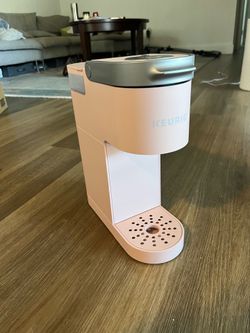 DUSTY ROSE Keurig K-Mini Single Serve K-Cup Pod Coffee Maker, 6 to 12oz Brew size, with Cord Storage