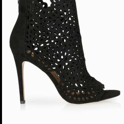 Aldo Ralidien Boots Size 10, Classy Yet Sexy And Coordinates Well With Many Clothing Styles.