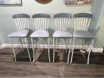 Bar chairs
