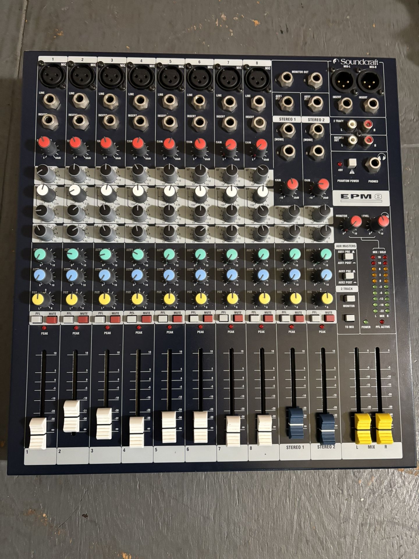 Soundcraft Mixer