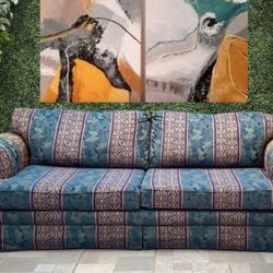 (Free Delivery 🚚) Green Multi Color Striped Couch 🛋️ 