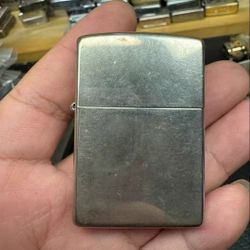 zippo Lighter 2000 J month Production Japanese Version of The Flat Bottom Nickel-Plated Models 