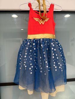 Costume