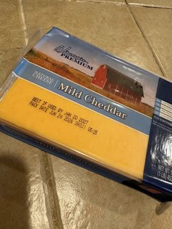Free! Mild Cheddar cheese bars