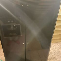 Refrigerator For Sale