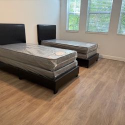 NEW BED FRAME TWIN SIZE WITH MATTRESS AND BOX SPRING 