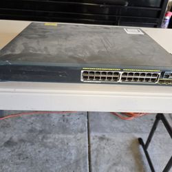 Cisco switch 2960-S-24PS-L