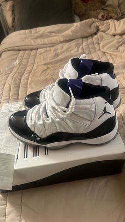 Jordan 11 Restros