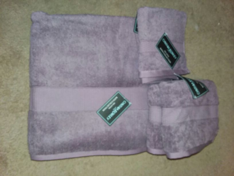 Cynthia Rowley, Bath, Cynthia Rowley Bath Towel Bleach Friendly 3x54  Brand New