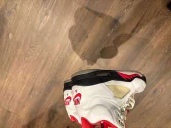 Size 9 Fire Red Silver Tongue (2020) no box