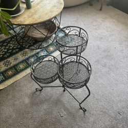 Plant Holder 